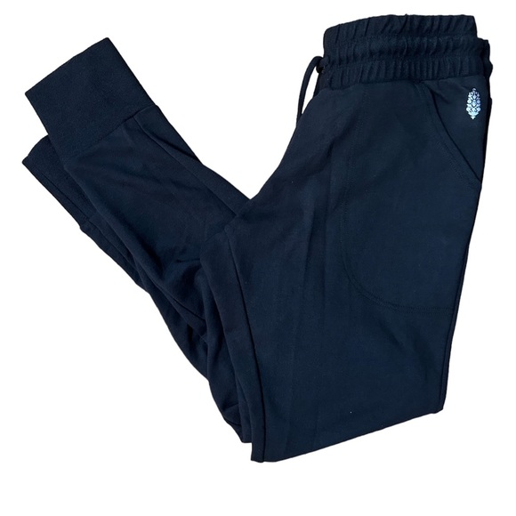 Free People Movement NWT Black Jogger Size:Small